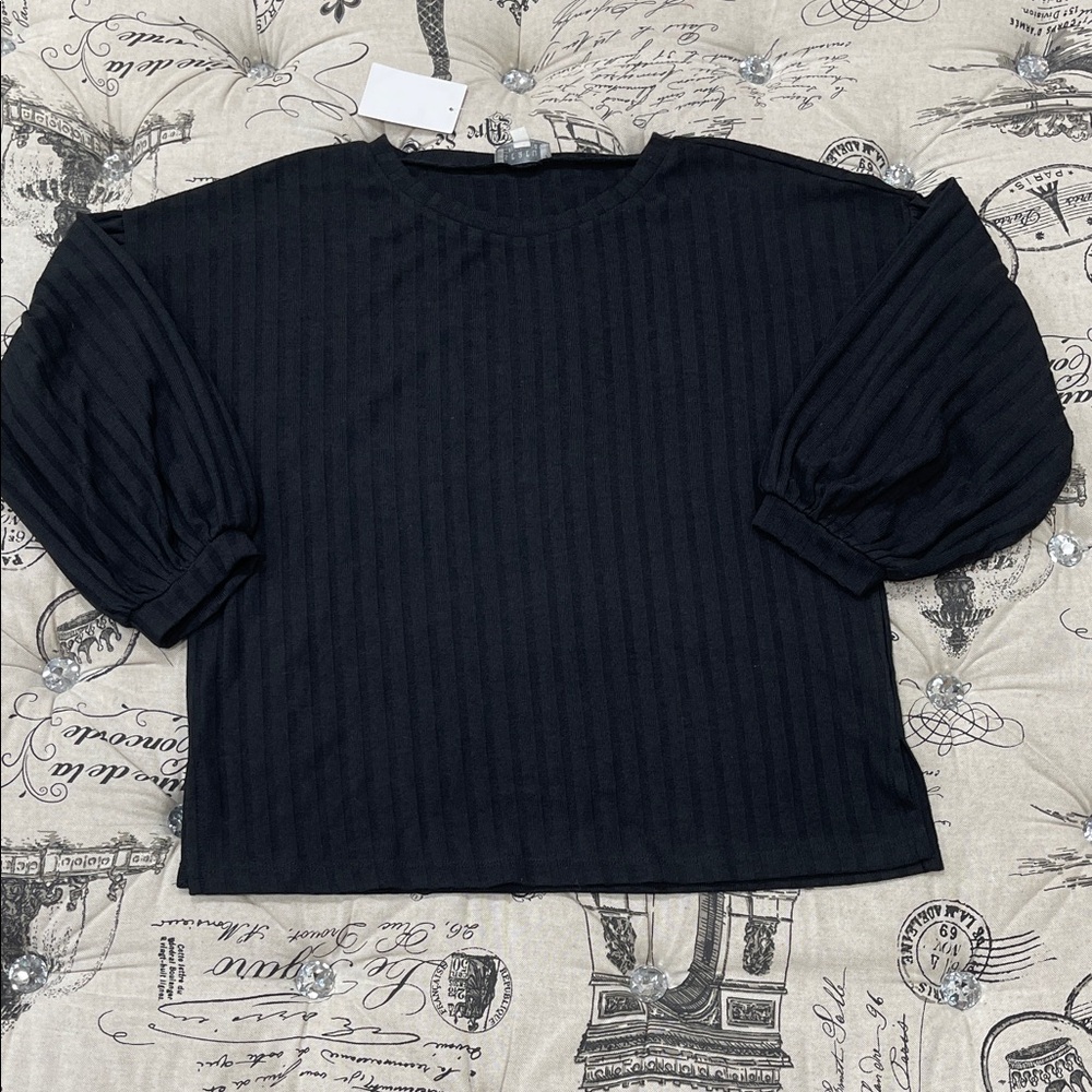 💥 Status by Chenault Rib-Knit Puff Sleeve Boxy Top - Picture 2 of 9
